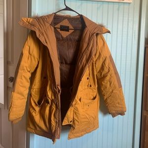 Winter puffy warm jacket